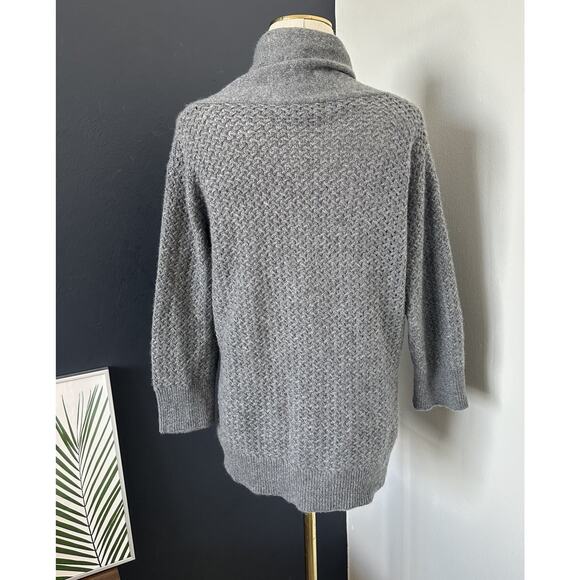 Neiman Marcus Cashmere Collection Cardigan Buckle Front Sweater - Picture 14 of 14